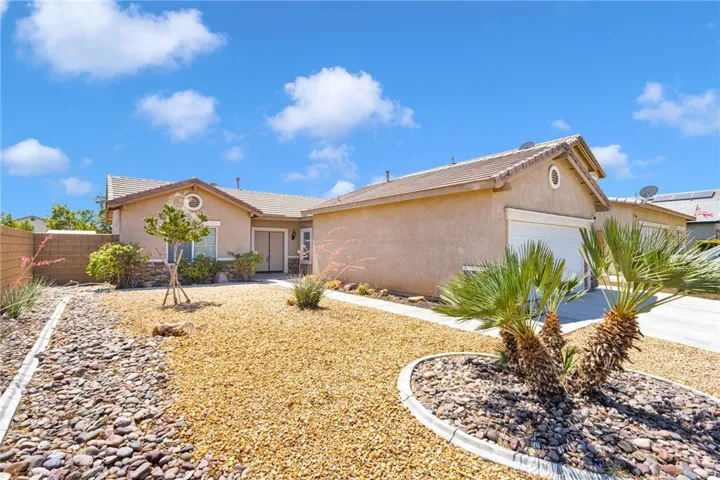 13085 Camden, Victorville, California 92392