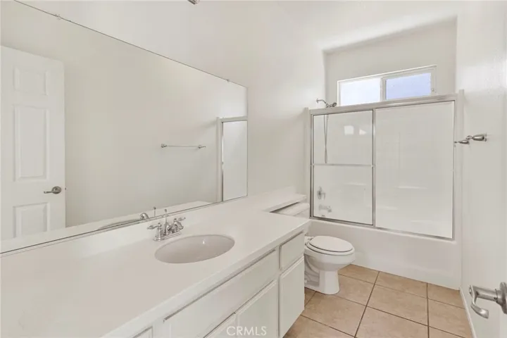 13085 Camden, Victorville, California 92392