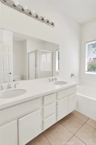 13085 Camden, Victorville, California 92392