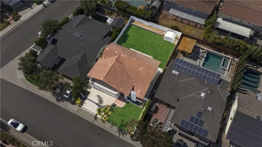 6921 Garden Circle, Huntington Beach, California 92648