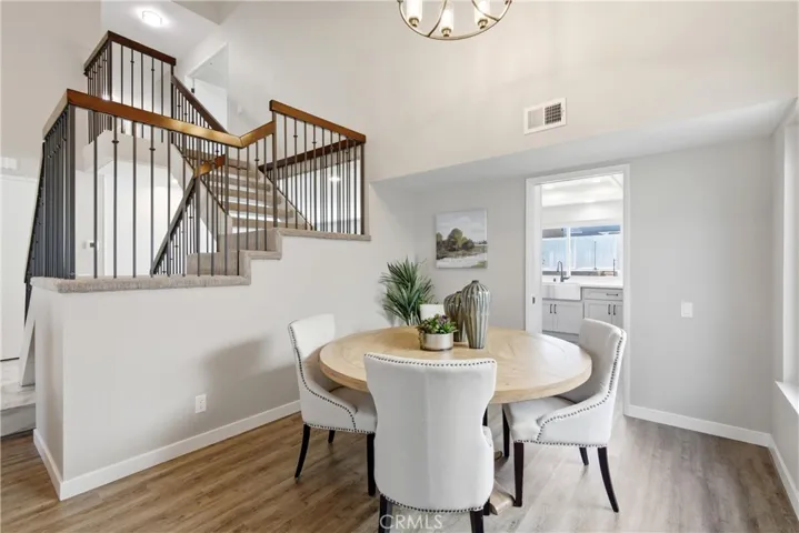 6921 Garden Circle, Huntington Beach, California 92648