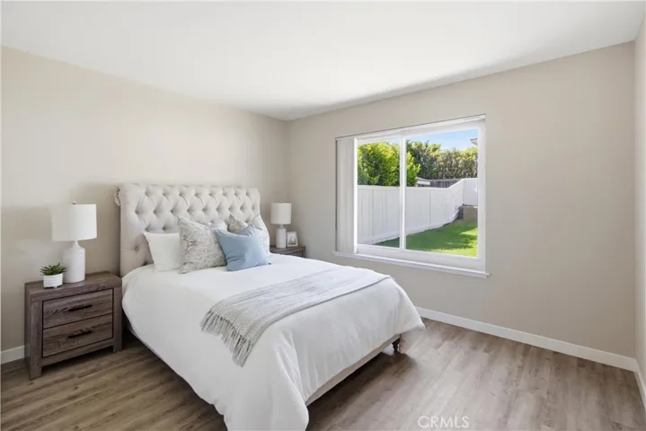 6921 Garden Circle, Huntington Beach, California 92648