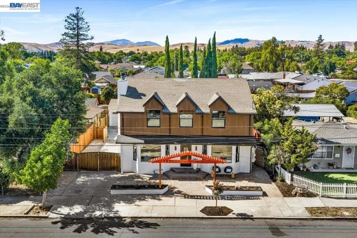 1844 Elm St, Livermore, California 94551