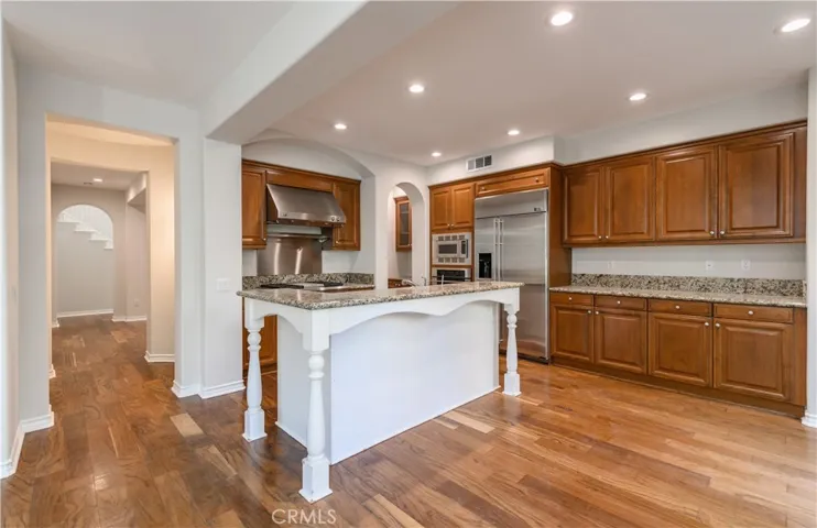 22 Gazebo, Irvine, California 92620