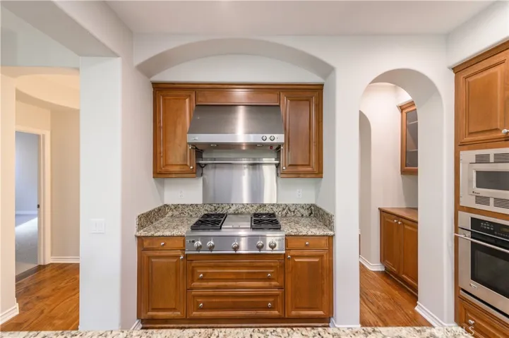 22 Gazebo, Irvine, California 92620