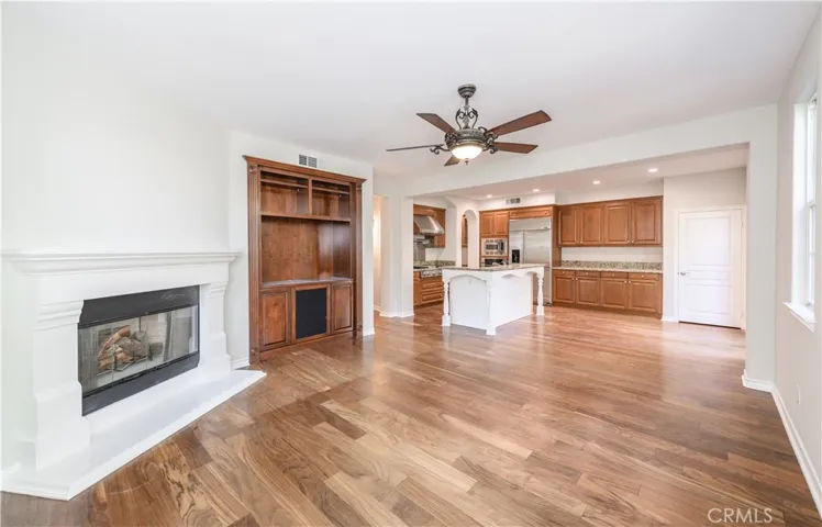 22 Gazebo, Irvine, California 92620