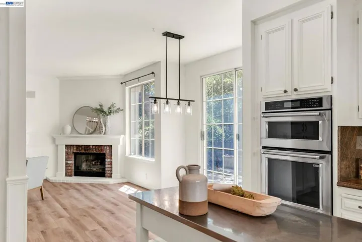 690 Glasgow Cir, Danville, California 94526