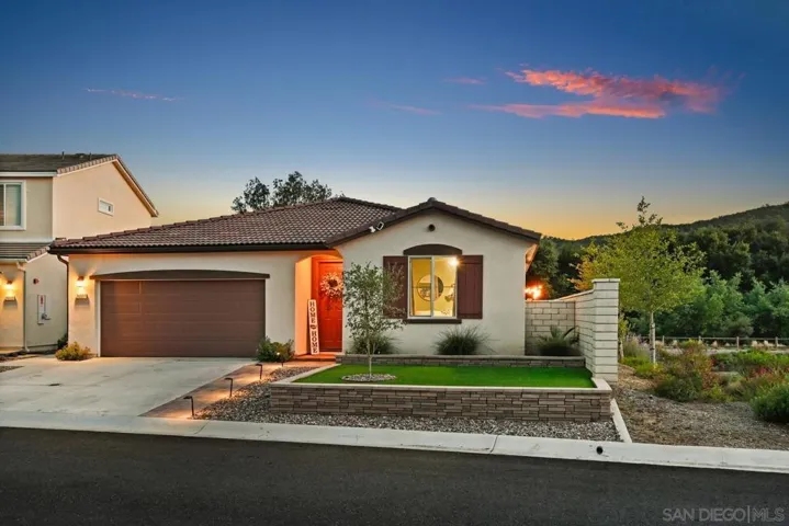 28327 Farm Creek, Valley Center, California 92082
