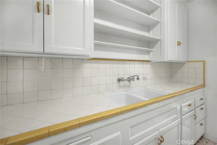 2363 Torrance, Torrance, California 90501