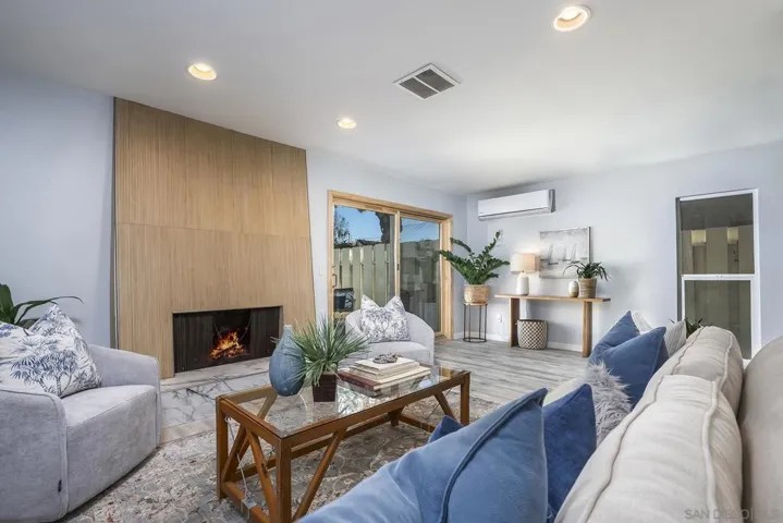 4242 Loma Riviera, San Diego, California 92110