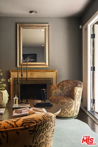 11717 Landale Street, Studio City, California 91607