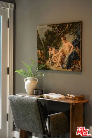 11717 Landale Street, Studio City, California 91607