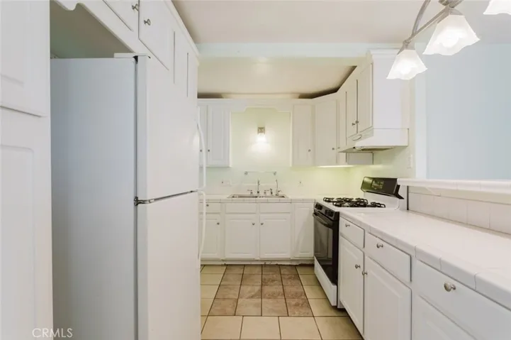 4334 Pennsylvania Avenue, La Crescenta, California 91214