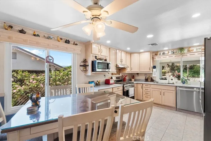 11563 Pecan, Loma Linda, California 92354