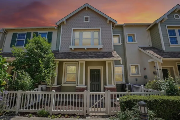 439 Niles, Fremont, California 94536