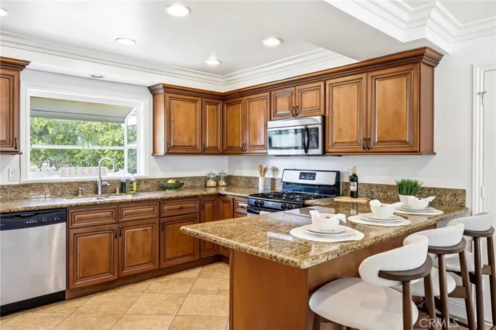 1110 E Meats Avenue, Orange, California 92865