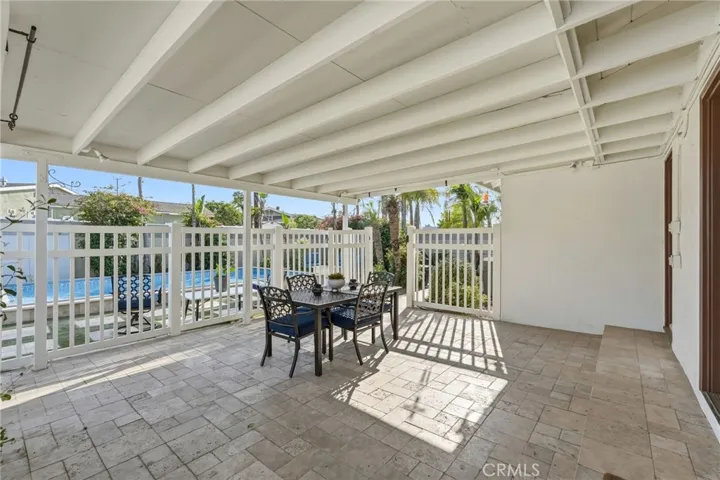 1110 E Meats Avenue, Orange, California 92865