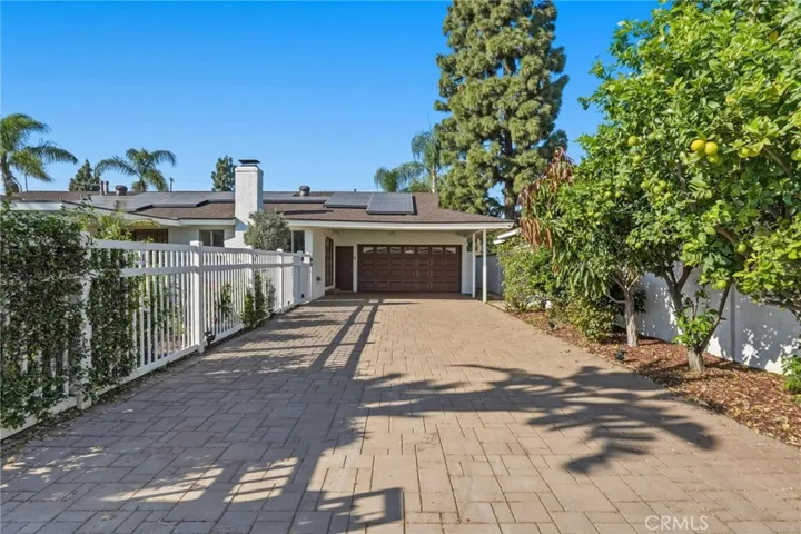 1110 E Meats Avenue, Orange, California 92865