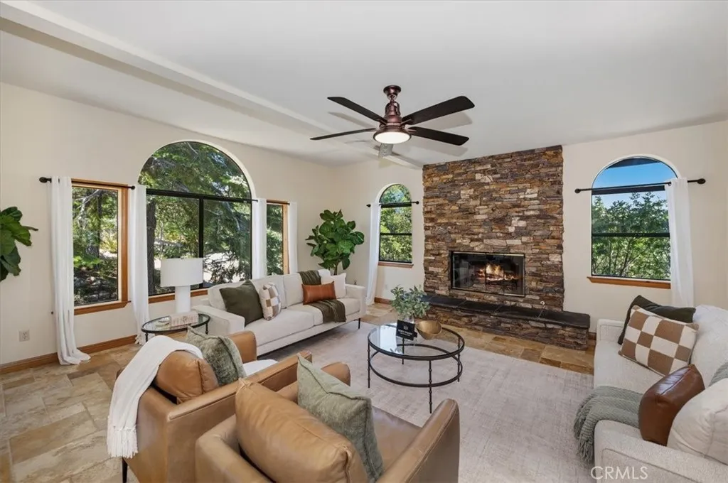 26077 Walnut Hills, Lake Arrowhead, California 92352 — photo 4