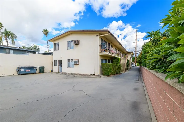 9614 Live Oak Avenue, Temple City, California 91780
