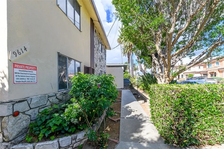 9614 Live Oak Avenue, Temple City, California 91780