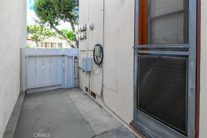 9614 Live Oak Avenue, Temple City, California 91780
