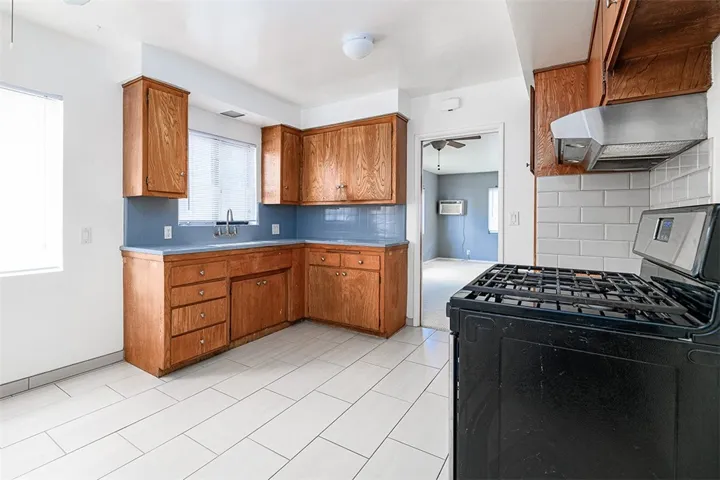 9614 Live Oak Avenue, Temple City, California 91780