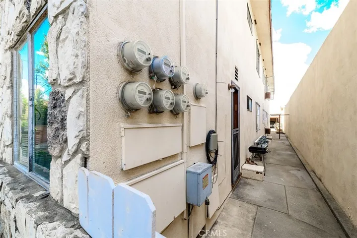 9614 Live Oak Avenue, Temple City, California 91780