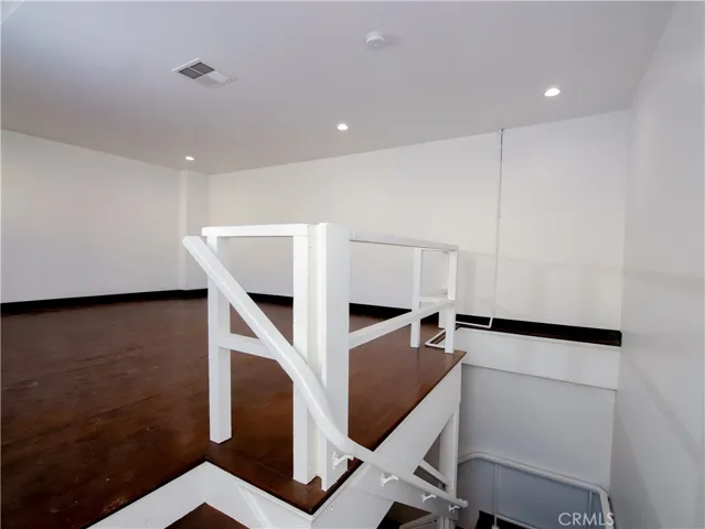 212 N San Fernando Boulevard, Burbank, California 91502