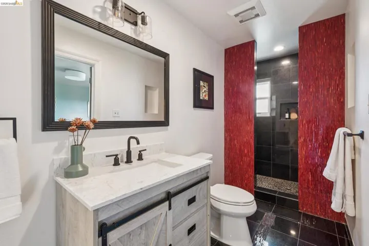 515 Vincente Ave, Berkeley, California 94707