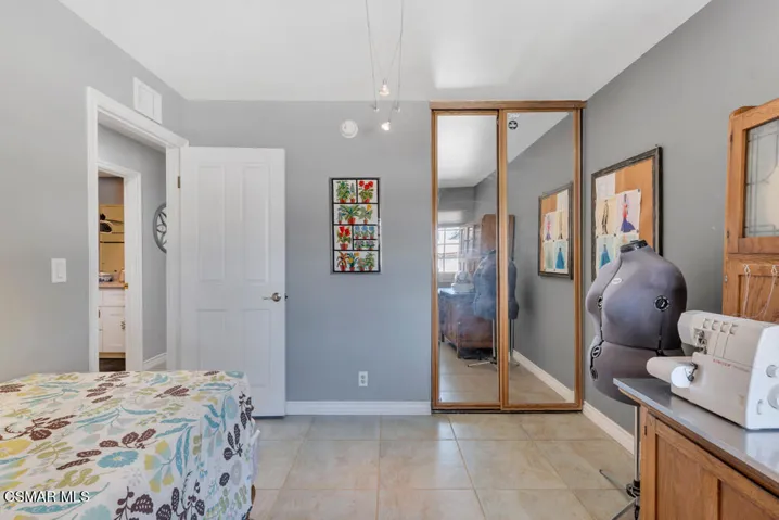 3673 Valencia Ave-HsHProd-21