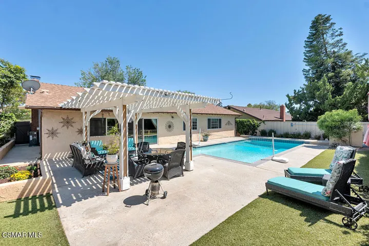 3673 Valencia Ave-HsHProd-54
