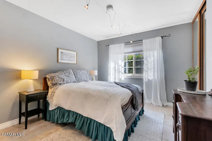 3673 Valencia Ave-HsHProd-25