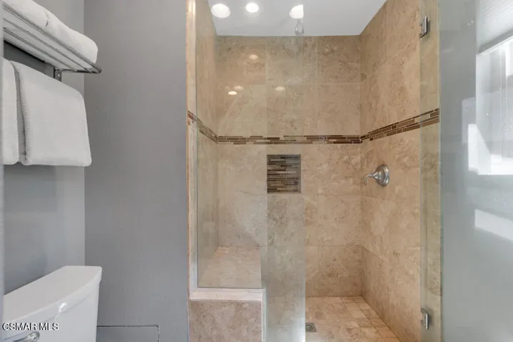 3673 Valencia Ave-HsHProd-18