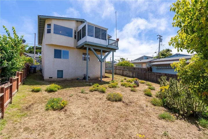 Easy access to underneath the house from the backyard