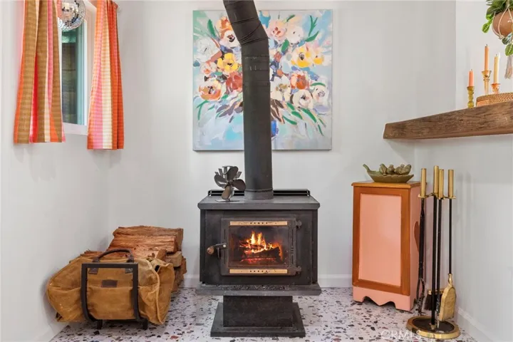 925 W Rainbow, Big Bear City, California 92314