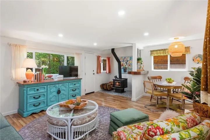 925 W Rainbow, Big Bear City, California 92314