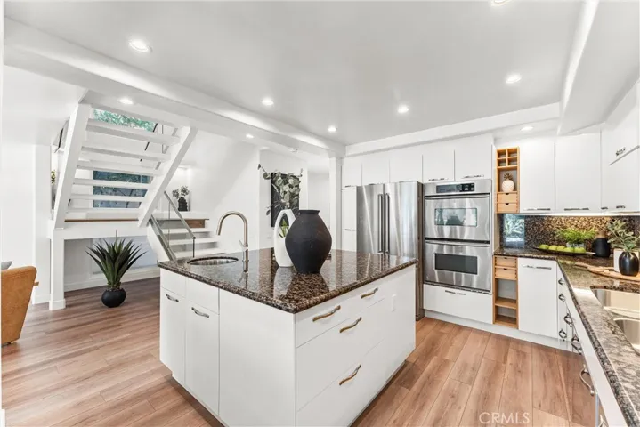 21886 Winnebago, Lake Forest, California 92630