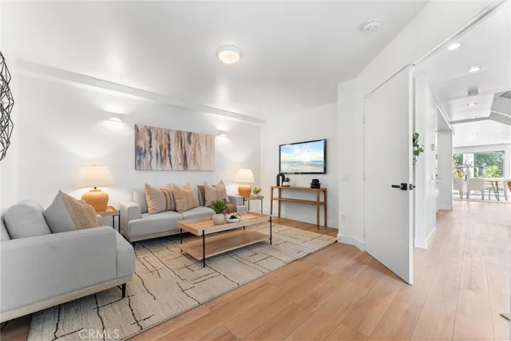 21886 Winnebago, Lake Forest, California 92630