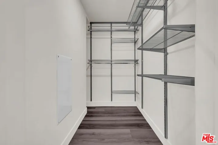 3667 Mentone Avenue 2, Los Angeles, California 90034