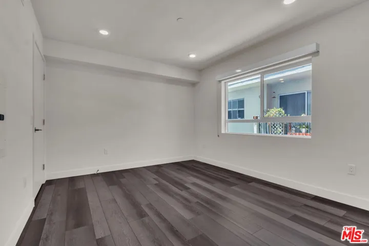 3667 Mentone Avenue 2, Los Angeles, California 90034