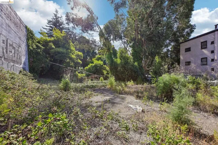 3070 Brook St, Oakland, California 94611
