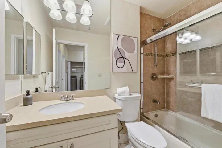 929 E El Camino Real 424f, Sunnyvale, California 94087