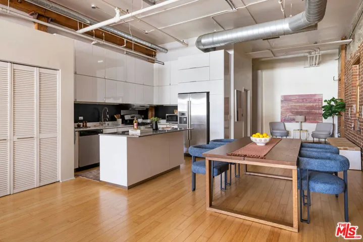 500 Molino Street 207, Los Angeles, California 90013