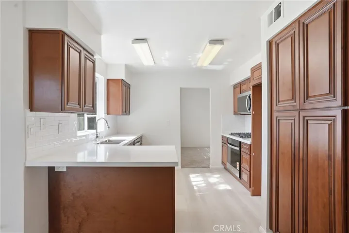 3719 Leyburn Court, Bakersfield, California 93311
