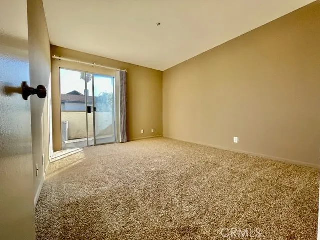 17181 Elm Street 4, Huntington Beach, California 92647
