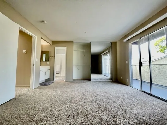 17181 Elm Street 4, Huntington Beach, California 92647