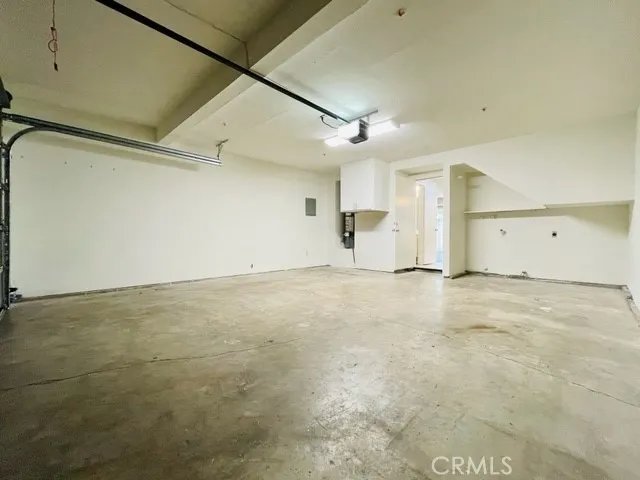 17181 Elm Street 4, Huntington Beach, California 92647
