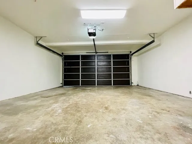 17181 Elm Street 4, Huntington Beach, California 92647