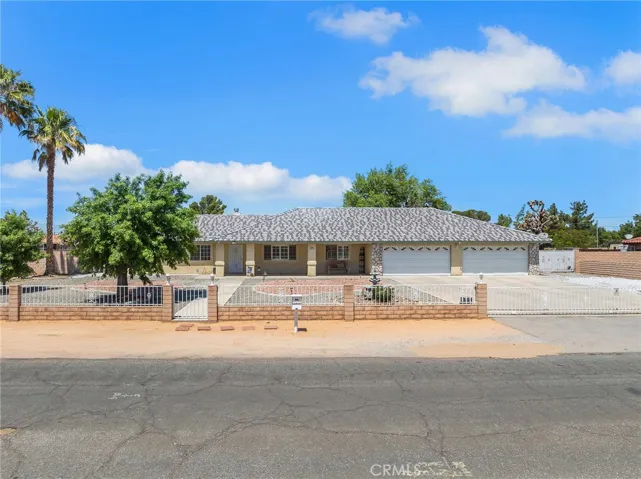 20375 Eyota, Apple Valley, California 92308